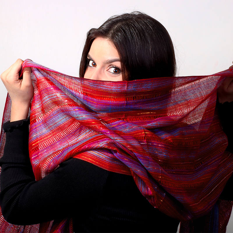 Know The Must-Have Scarves For Every Outfit